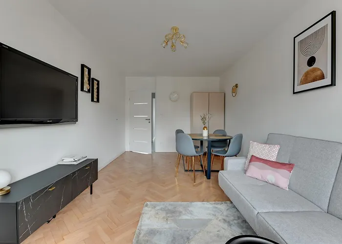 Dlugie Ogrody By Downtown Apartment